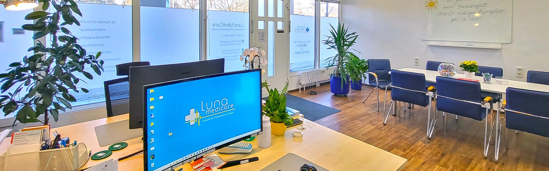 Das Bild zeigt einen Überblick über wichtige Pflegedienstleistungen im Bereich der ambulanten und außerklinischen Intensivpflege.